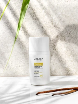 رول-أون بالفانيليا من أرفيا يمنحك عطرًا منعشًا وثباتًا يوميًا بتركيبة خفيفة وسريعة الامتصاص تناسب جميع أنواع البشرة.